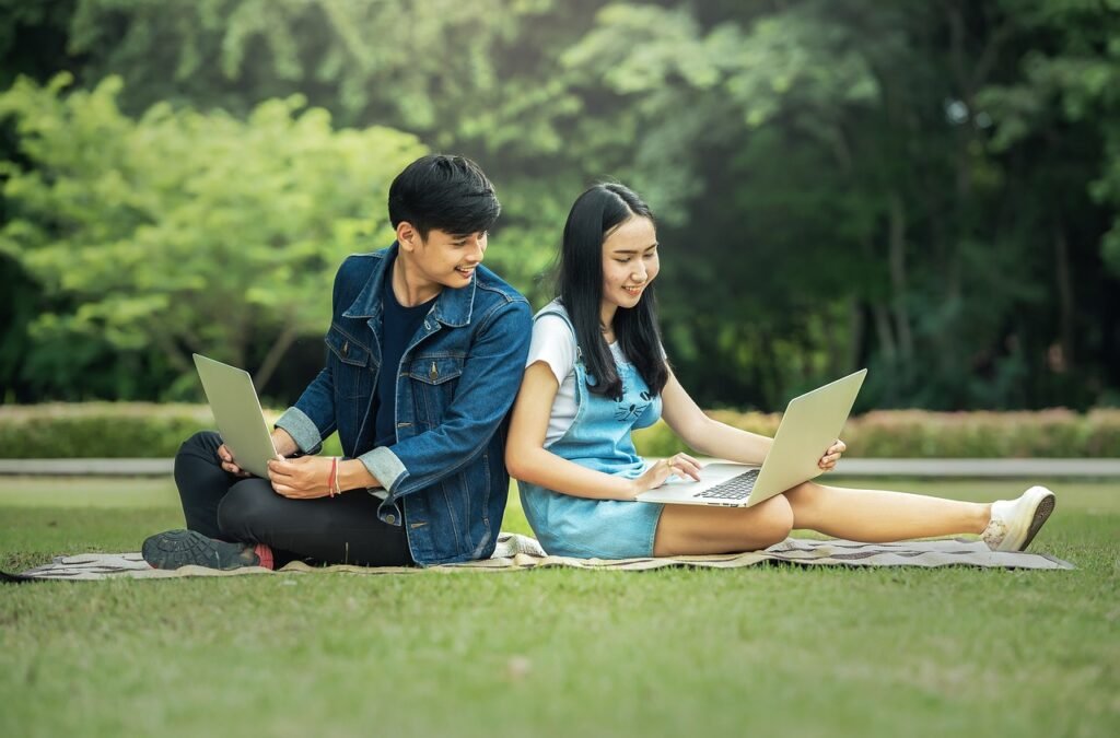 tired, young, laptop-1822678.jpg